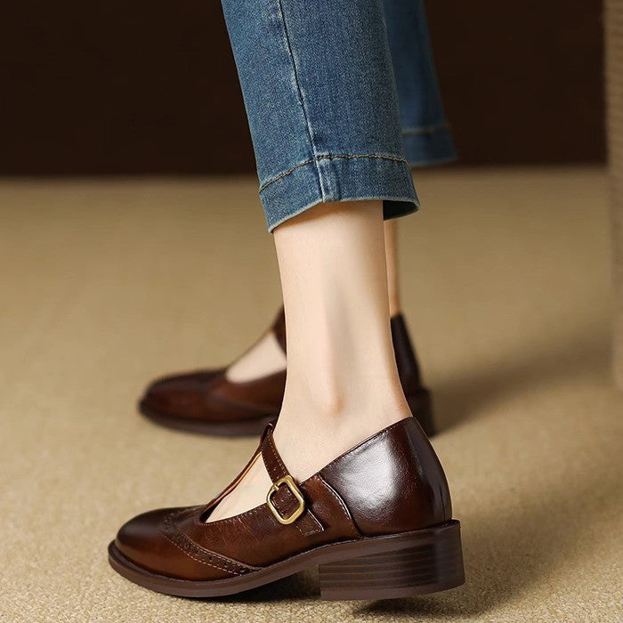 YSOLENNE | ELEGANT T-BAR MARY JANES