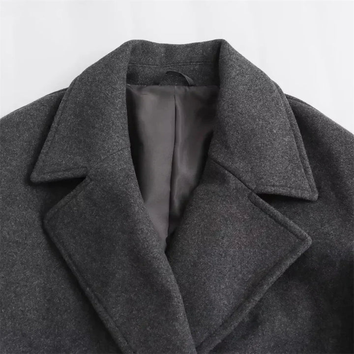 LYNA - WARM WINTER COAT WITH ELEGANT DESIGN